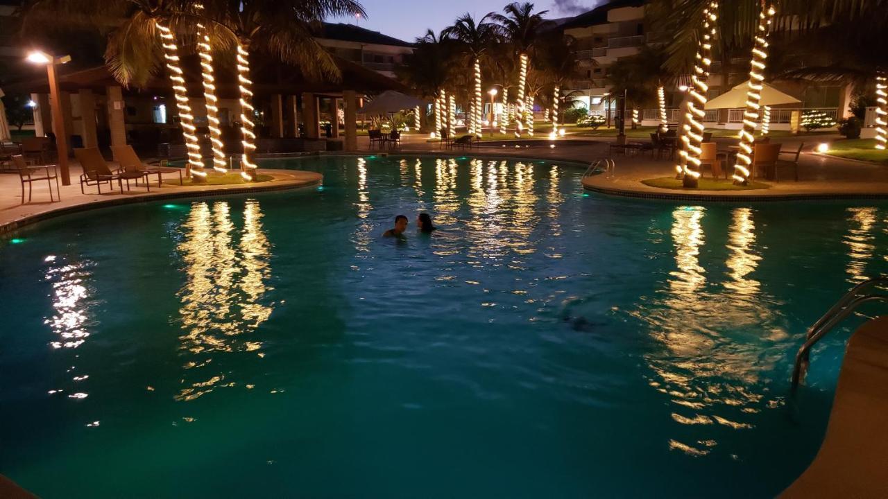Paraiso Das Dunas - Apartamento A Beira Mar Com Jacuzzi - Proximo Ao Beach Park Акирас Экстерьер фото